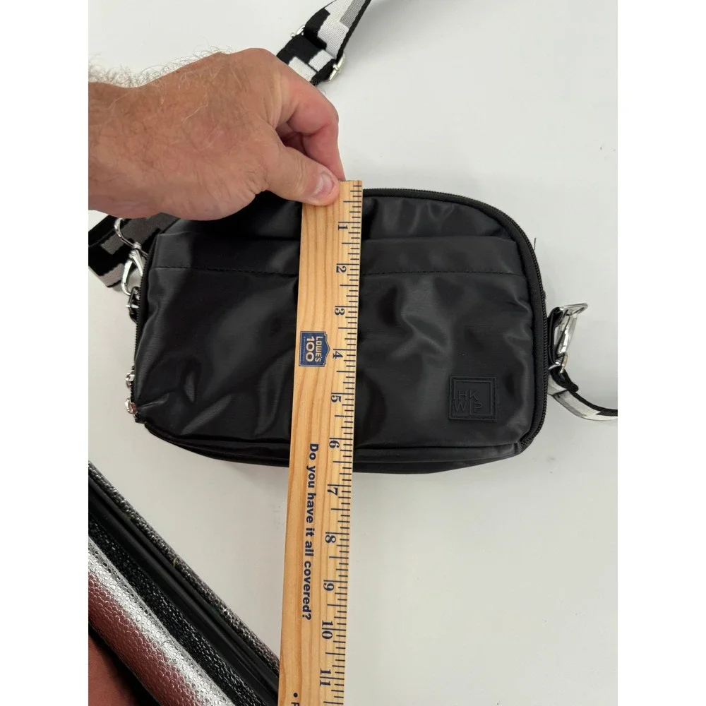 HKWP Crossbody Bag Purse Women Small Black Nylon Geometric Strap Belt Loops Zip